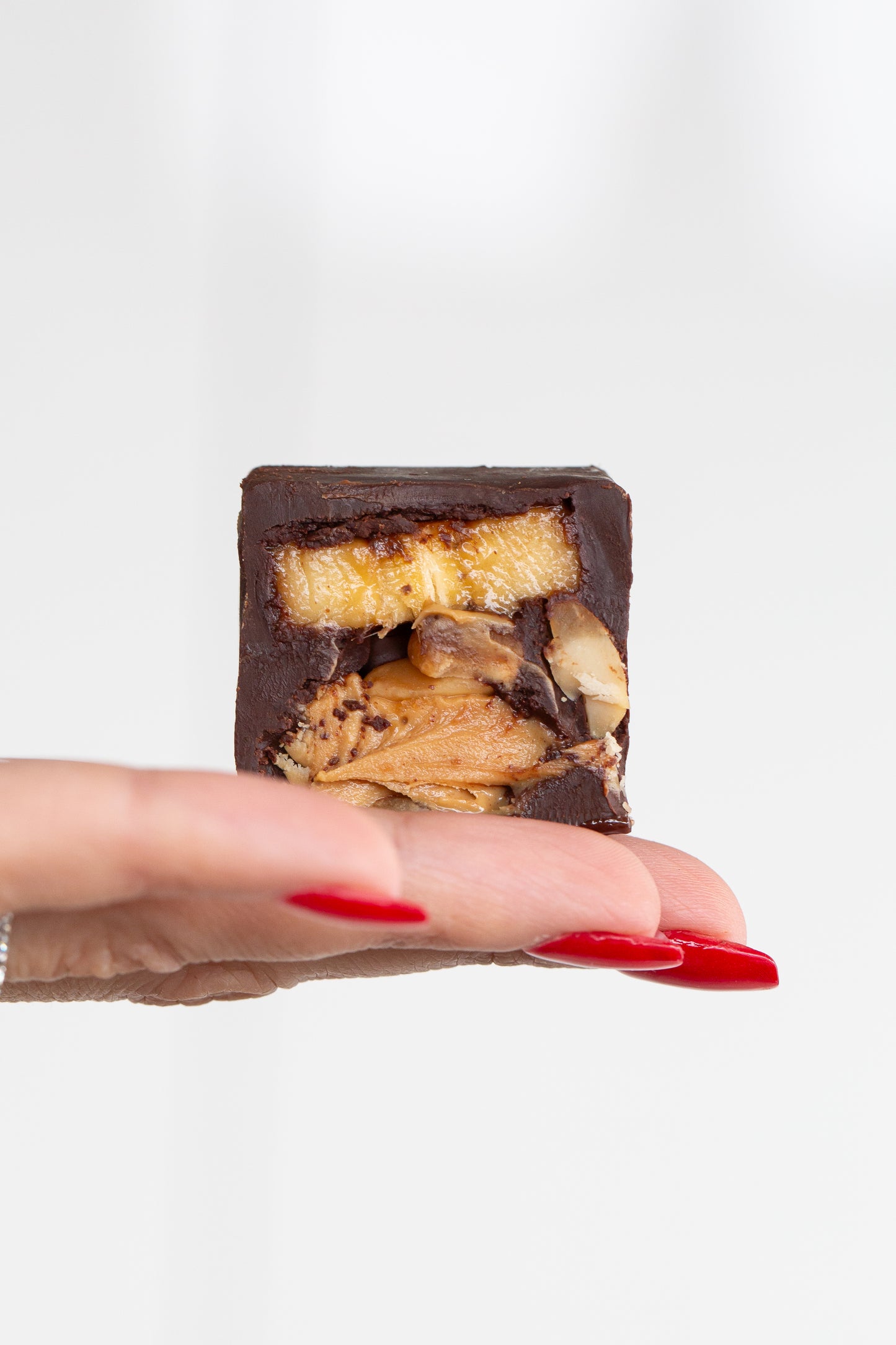Chocolate & Peanuts energy bites