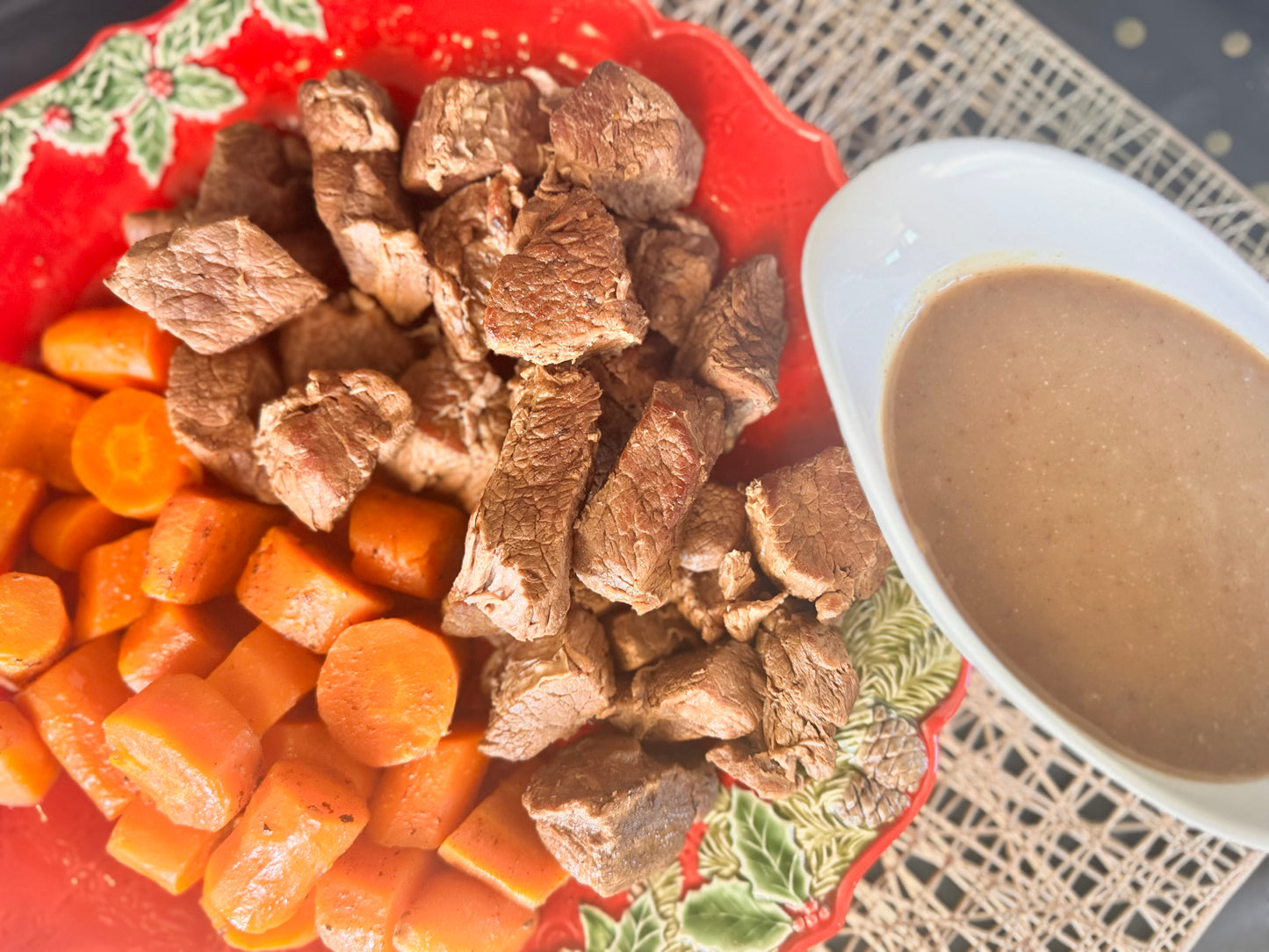 Slow cooked “pot pot roast with potatoes & carrots”